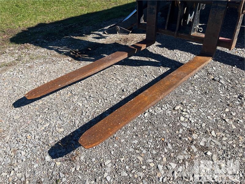 JLG G12-55A Kurottajat