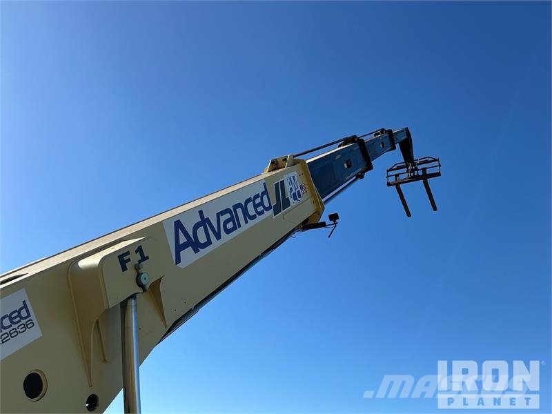 JLG G12-55A Kurottajat