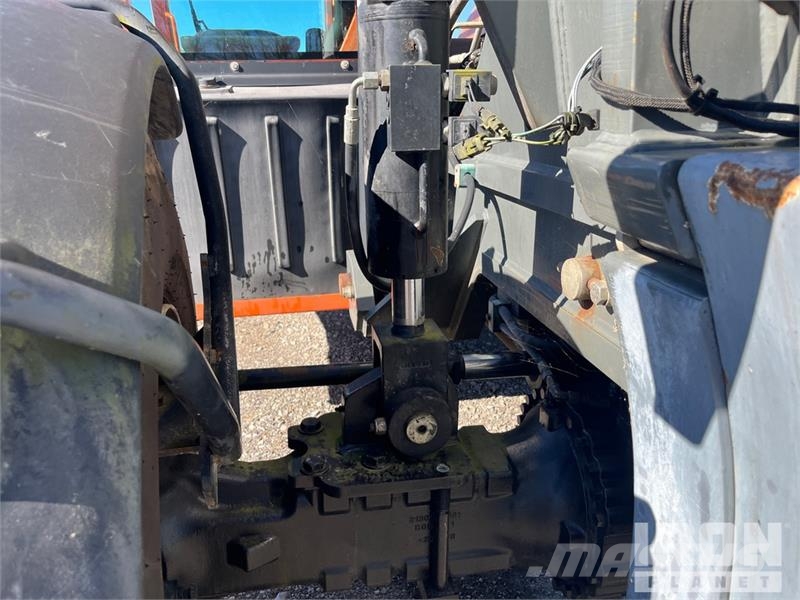 JLG G12-55A Kurottajat