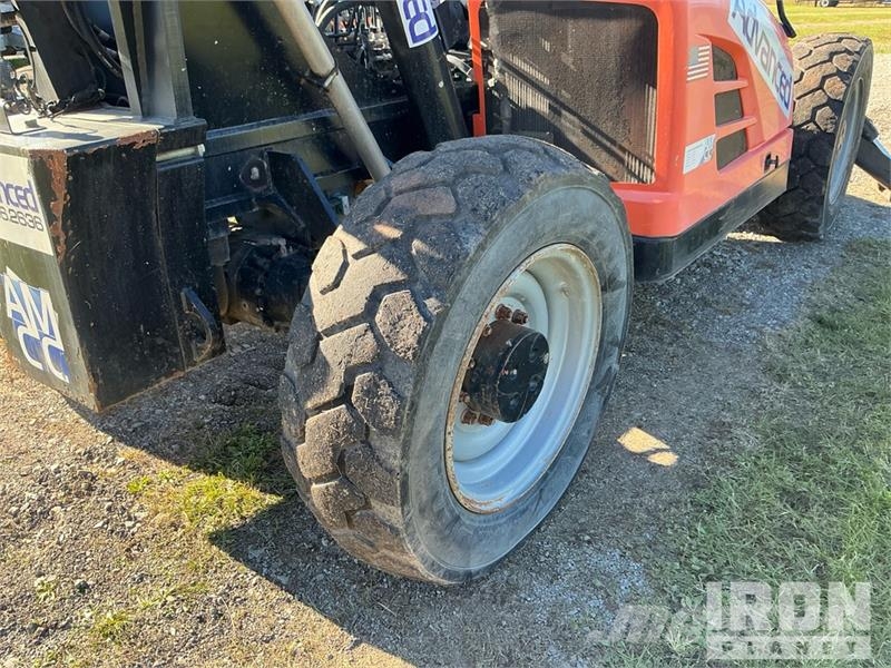 JLG G12-55A Kurottajat