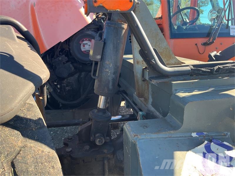 JLG G12-55A Kurottajat