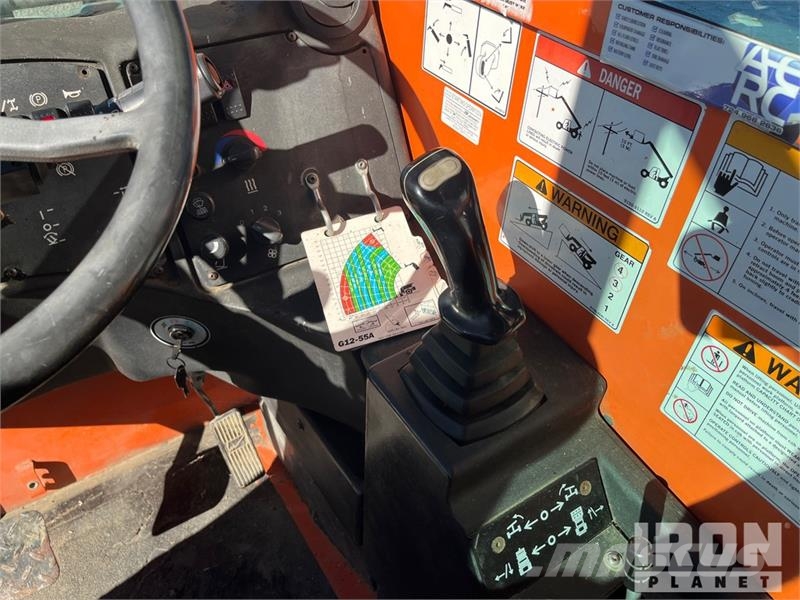 JLG G12-55A Kurottajat