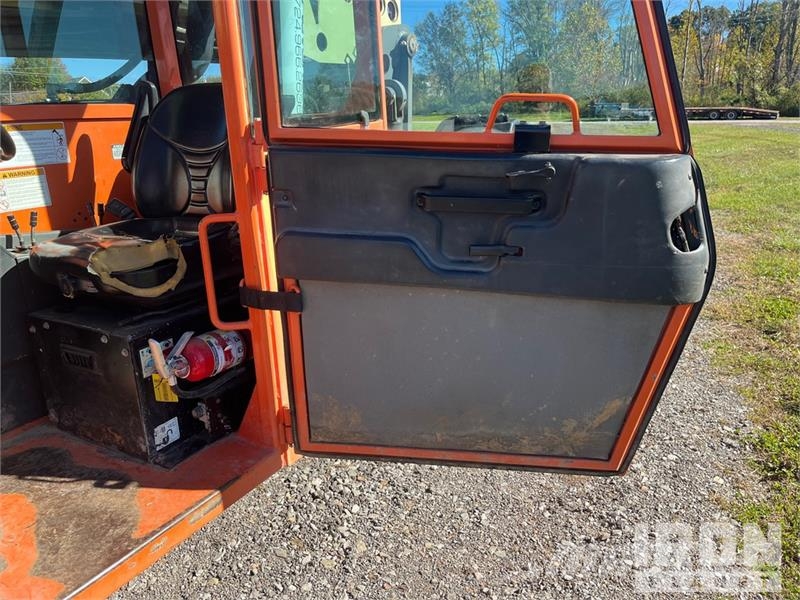 JLG G12-55A Kurottajat