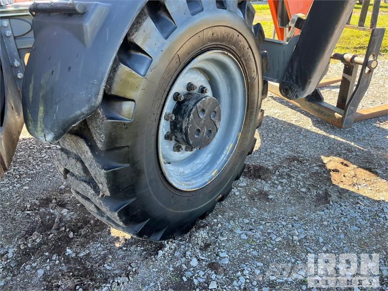 JLG G12-55A Kurottajat