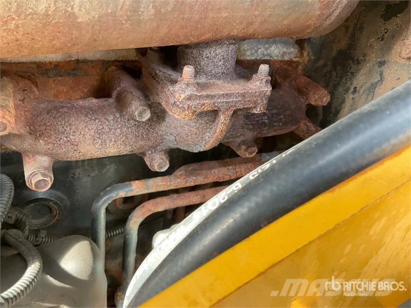 John Deere 110 4x4 72 inch bucket Backhoe Loader Baggerlader