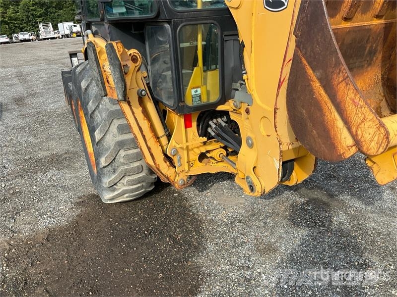 John Deere 110 4x4 72 inch bucket Backhoe Loader Rýpadlo-nakladače