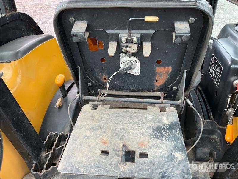 John Deere 110 4x4 72 inch bucket Backhoe Loader Baggerlader