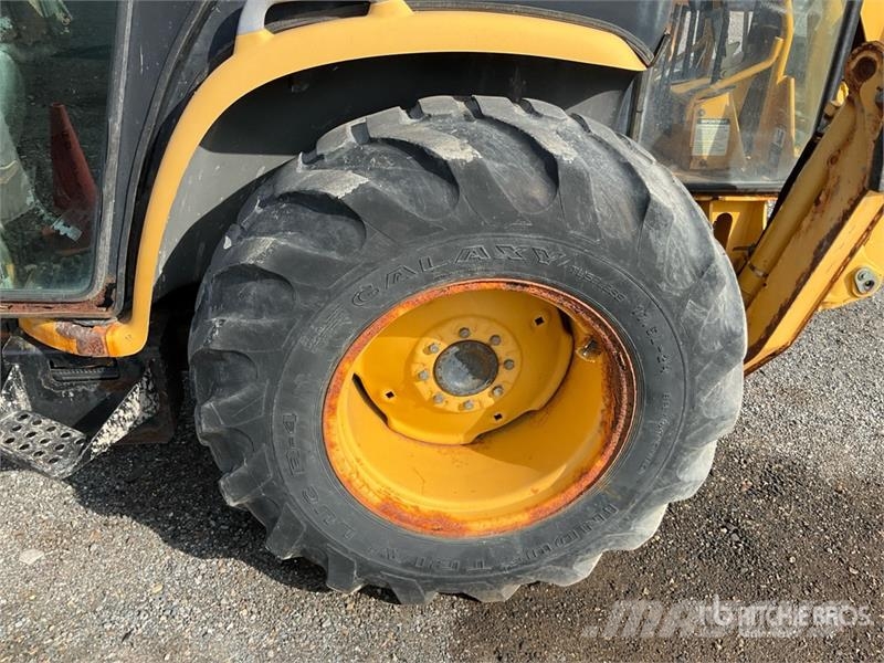 John Deere 110 4x4 72 inch bucket Backhoe Loader Rýpadlo-nakladače