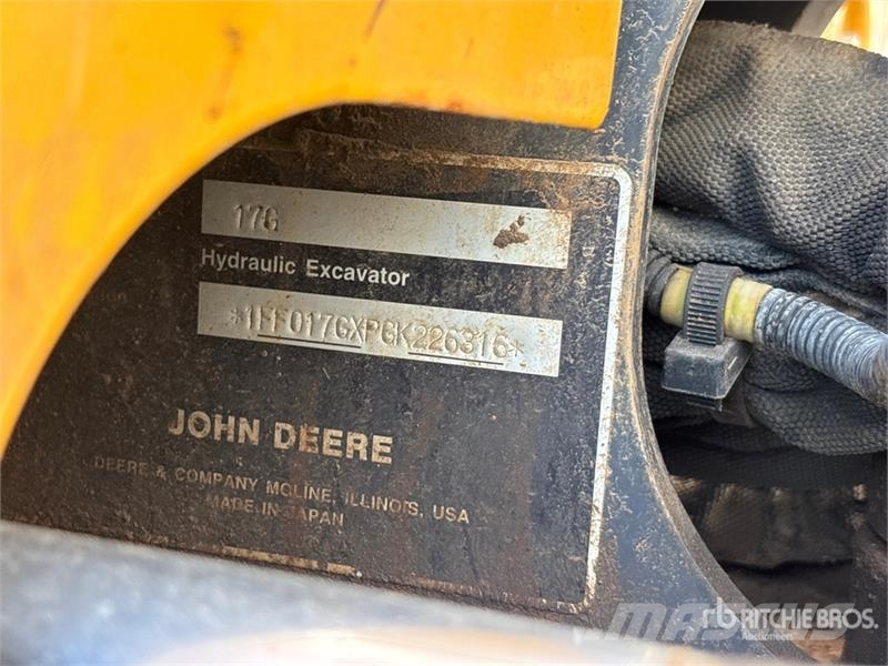 John Deere 17G Mini rýpadla < 7t