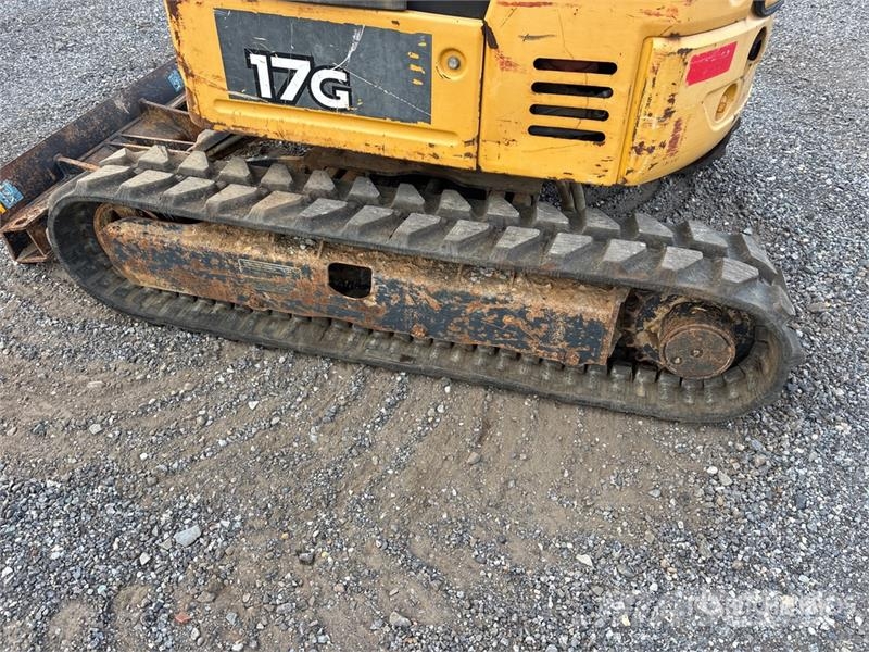 John Deere 17G Mini rýpadla < 7t