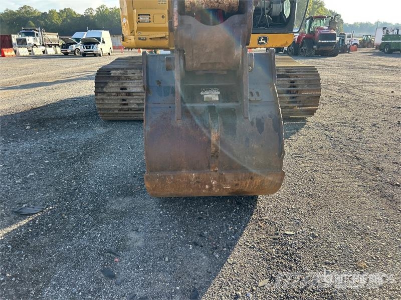 John Deere 245 P-Tier Raupenbagger