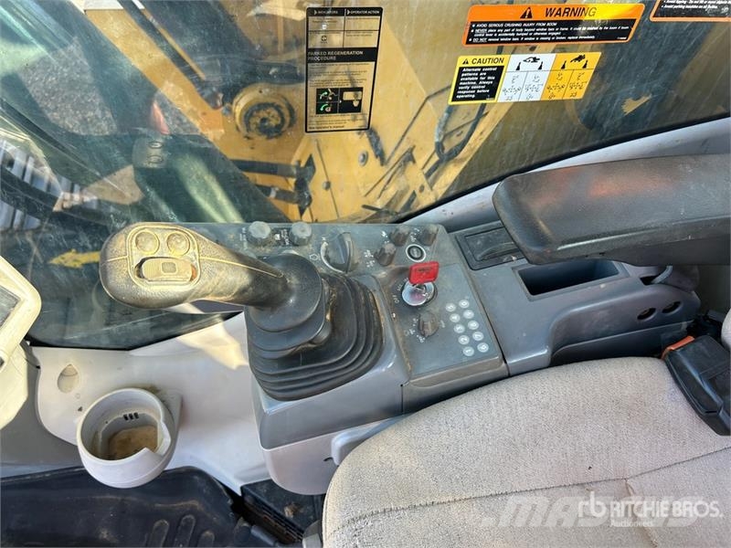 John Deere 245GLC Tracked Excavator Bageri guseničari