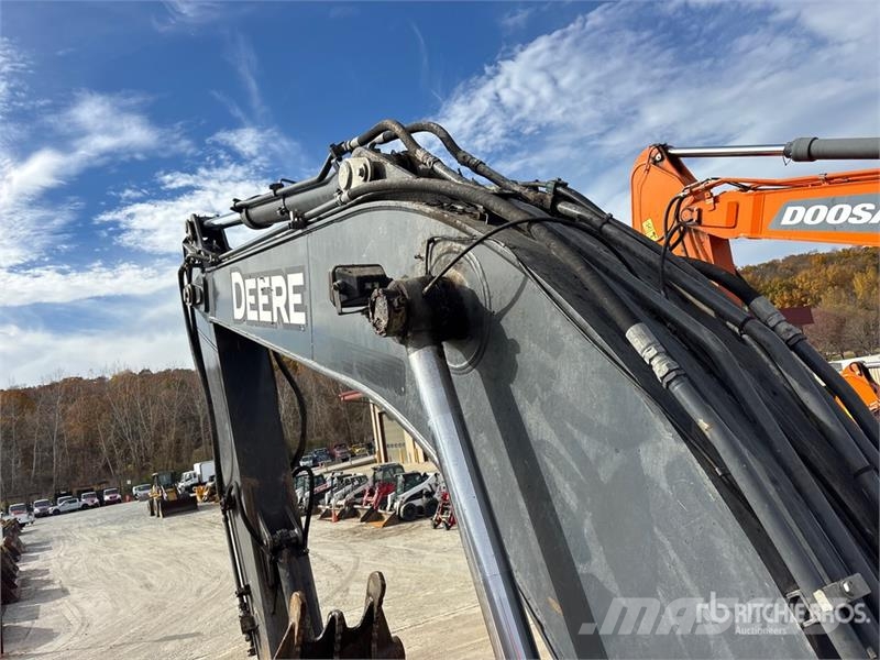 John Deere 300G LC Tracked Excavator Vikšriniai ekskavatoriai