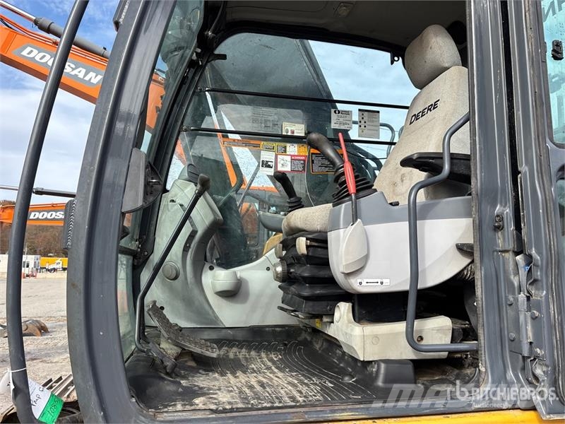John Deere 300G LC Tracked Excavator Vikšriniai ekskavatoriai
