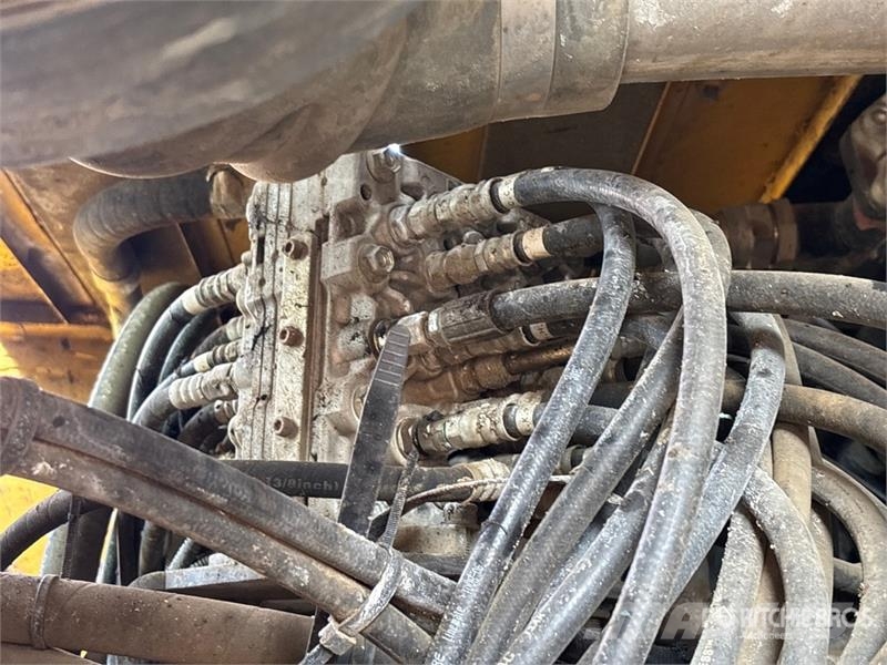 John Deere 300G LC Tracked Excavator Vikšriniai ekskavatoriai