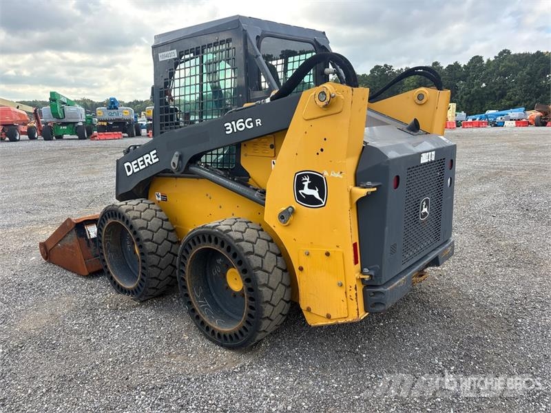 John Deere 316GR Skid Steer Loader Schrankladers