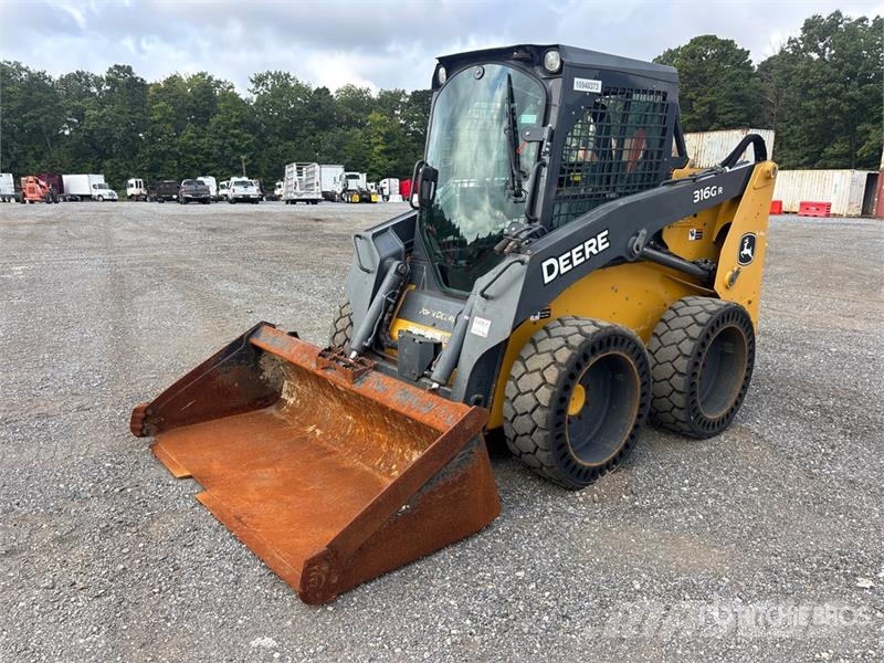 John Deere 316GR Skid Steer Loader Schrankladers