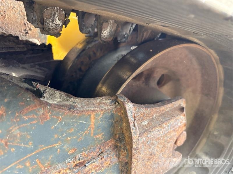 John Deere 331G Skid steer loderler