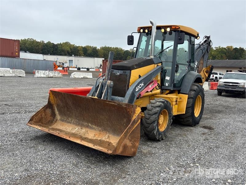 John Deere 410K Traktorgravere