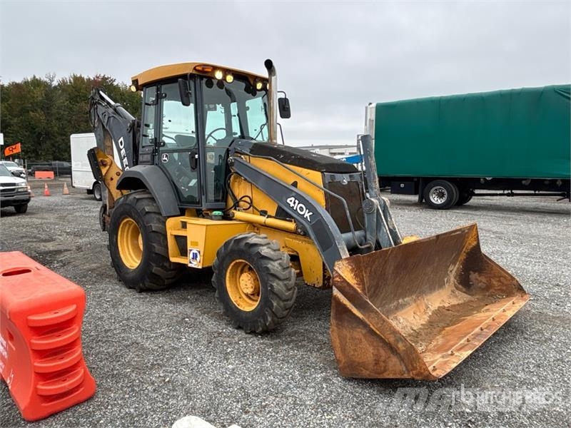 John Deere 410K Traktorgravere