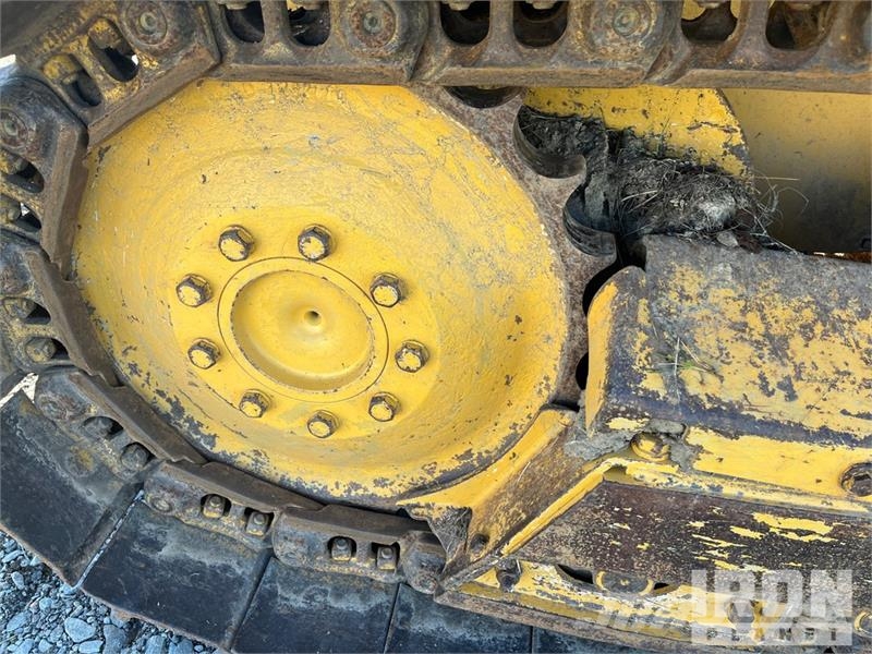 John Deere 450J LT Telaketjupuskutraktorit