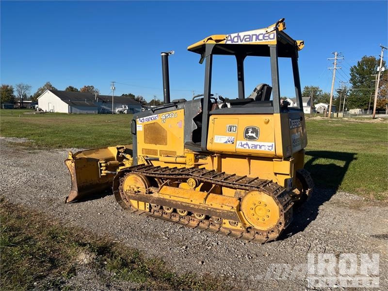 John Deere 450J LT Telaketjupuskutraktorit
