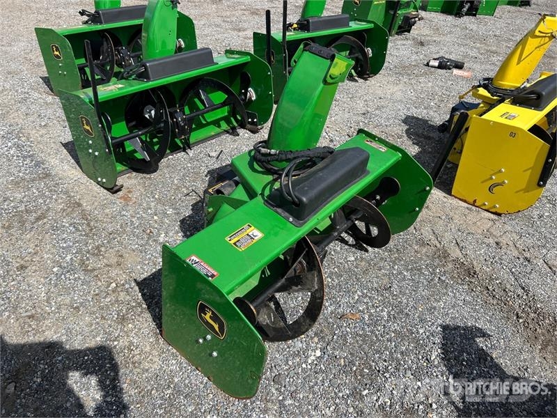 John Deere 47 in Snow Blower Attachment 농기계 - 기타