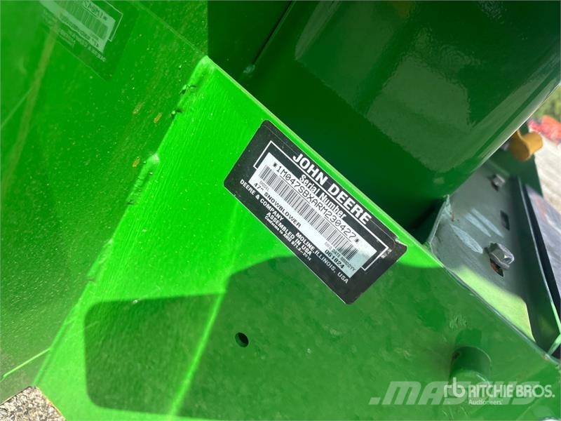 John Deere 47 in Snow Blower Attachment ماكينات زراعية - غير ذلك