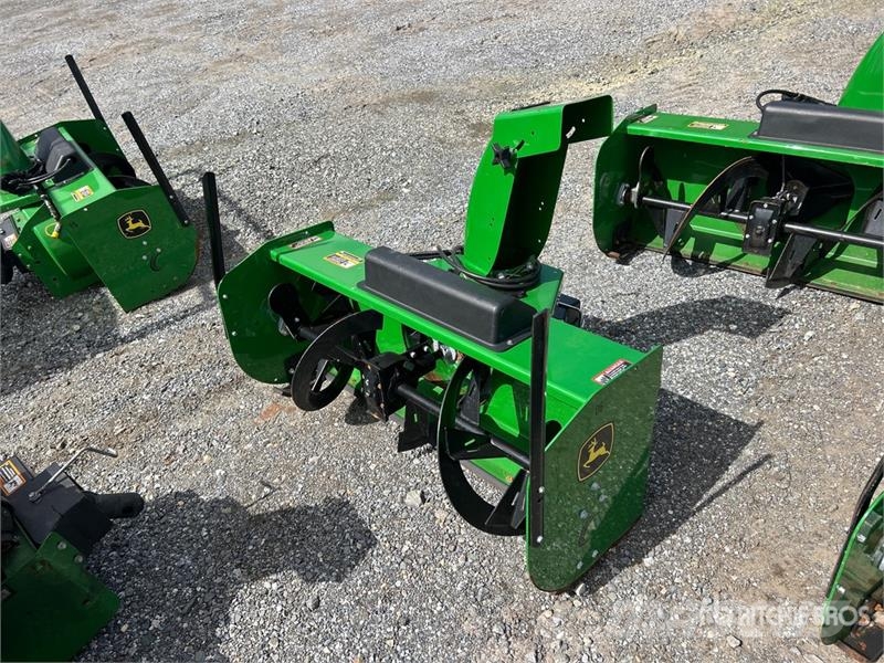 John Deere 47 in Snow Blower Attachment 농기계 - 기타
