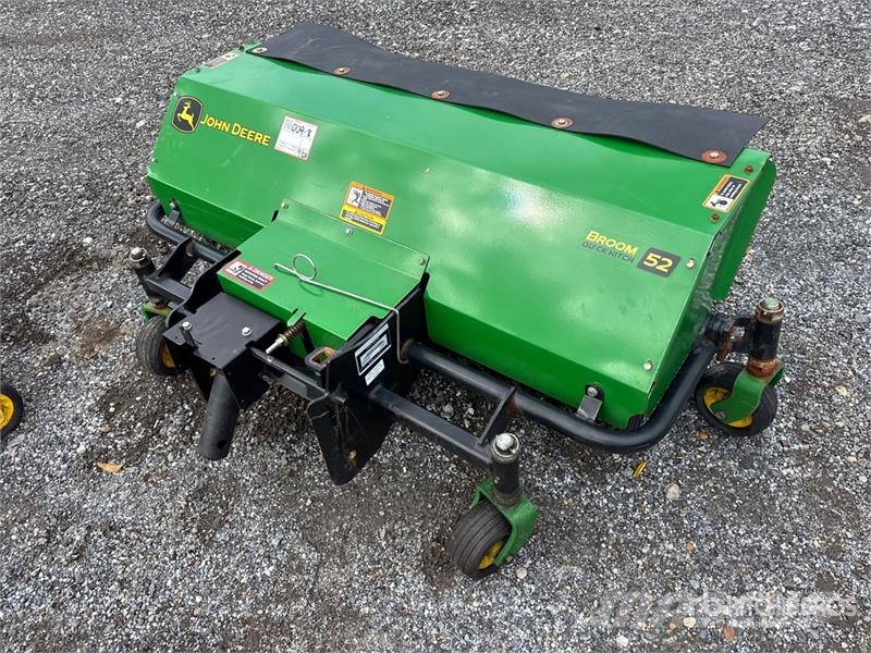 John Deere 52 in Broom Attachment - Fits 5225 Metle
