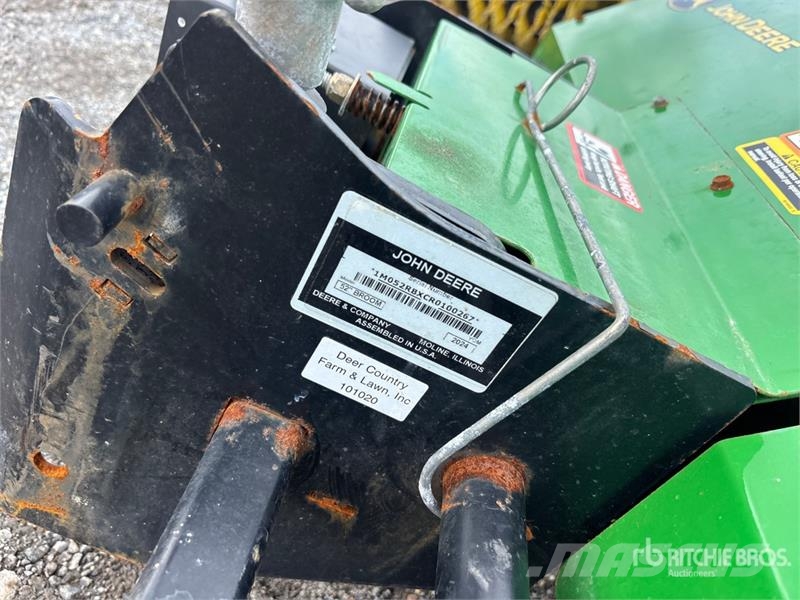 John Deere 52 in Broom Attachment - Fits 5225 Harjad