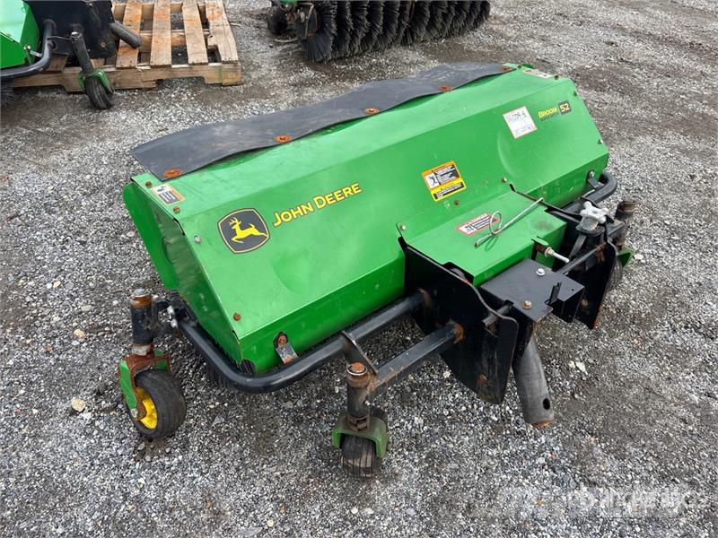 John Deere 52 in Broom Attachment - Fits 5225 Harjad