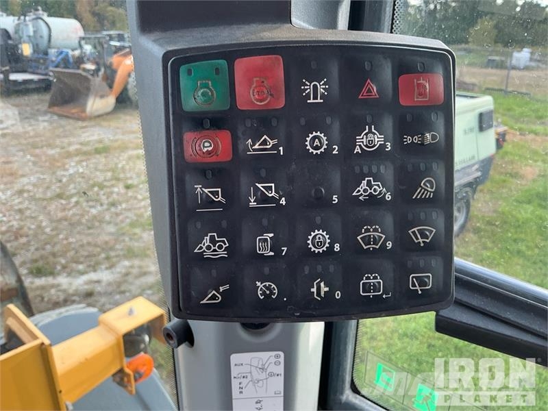 John Deere 544L Wheel Loader Iekrāvēji uz riteņiem