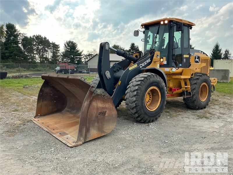 John Deere 544L Wheel Loader Iekrāvēji uz riteņiem