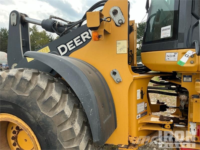John Deere 544L Wheel Loader Iekrāvēji uz riteņiem