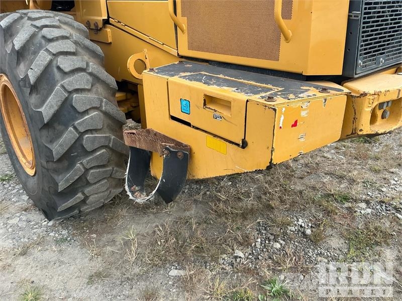 John Deere 544L Wheel Loader Iekrāvēji uz riteņiem