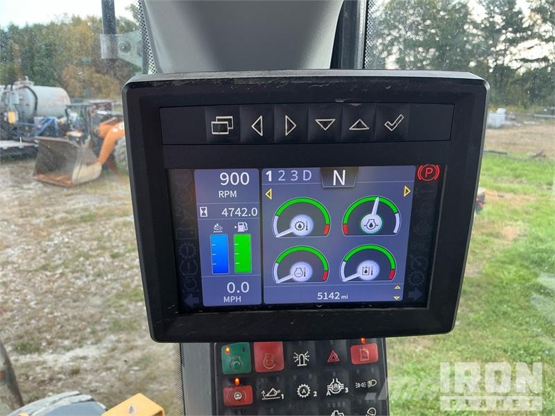 John Deere 544L Wheel Loader Iekrāvēji uz riteņiem
