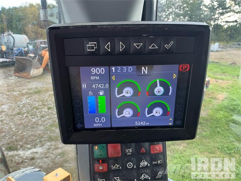 John Deere 544L Wheel Loader Iekrāvēji uz riteņiem