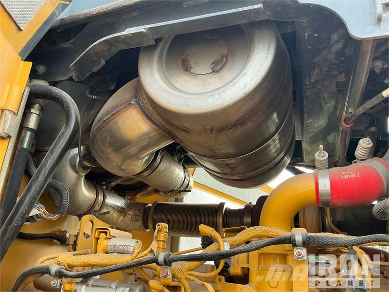 John Deere 544L Wheel Loader Iekrāvēji uz riteņiem