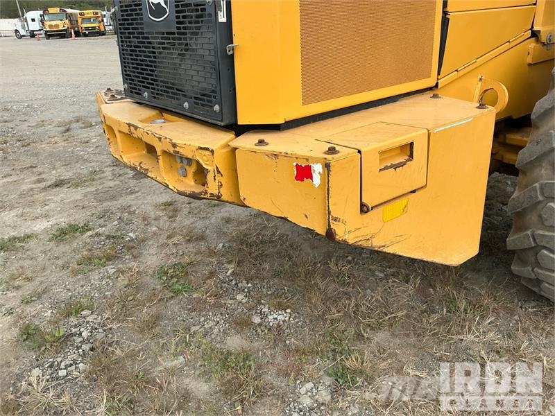 John Deere 544L Wheel Loader Iekrāvēji uz riteņiem