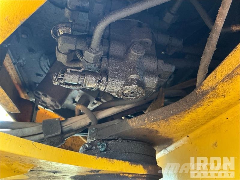 John Deere 544L Wheel Loader Iekrāvēji uz riteņiem