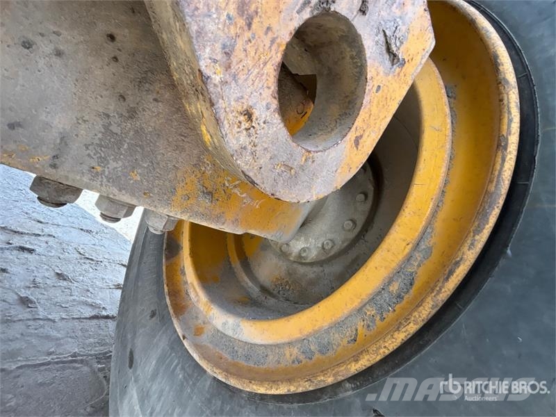 John Deere 744K Wheel Loader (Inoperable) Cargadoras sobre ruedas