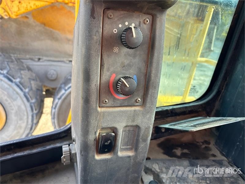 John Deere 744K Wheel Loader (Inoperable) Læssemaskiner på hjul