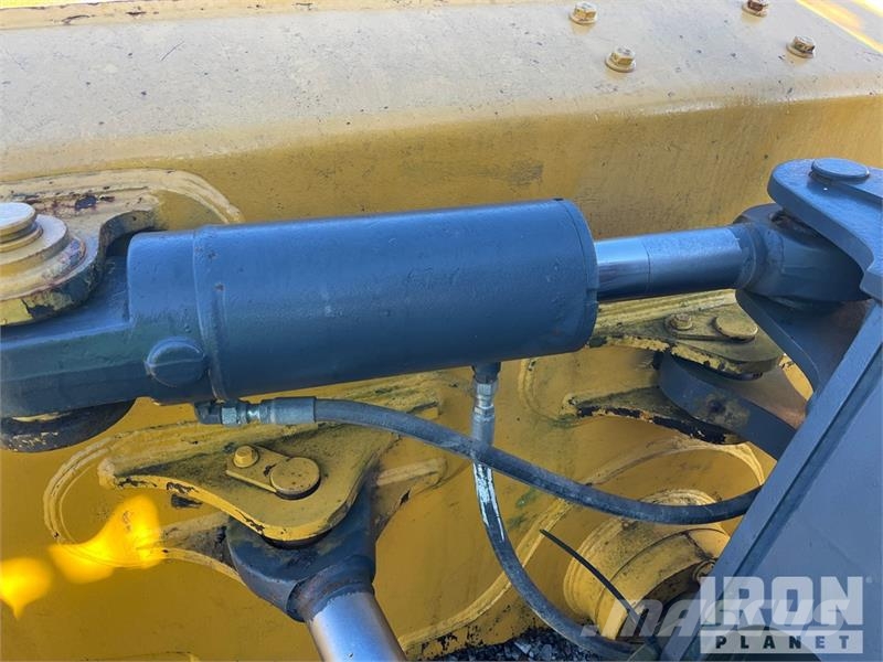 John Deere 750K XLT Bulldozer