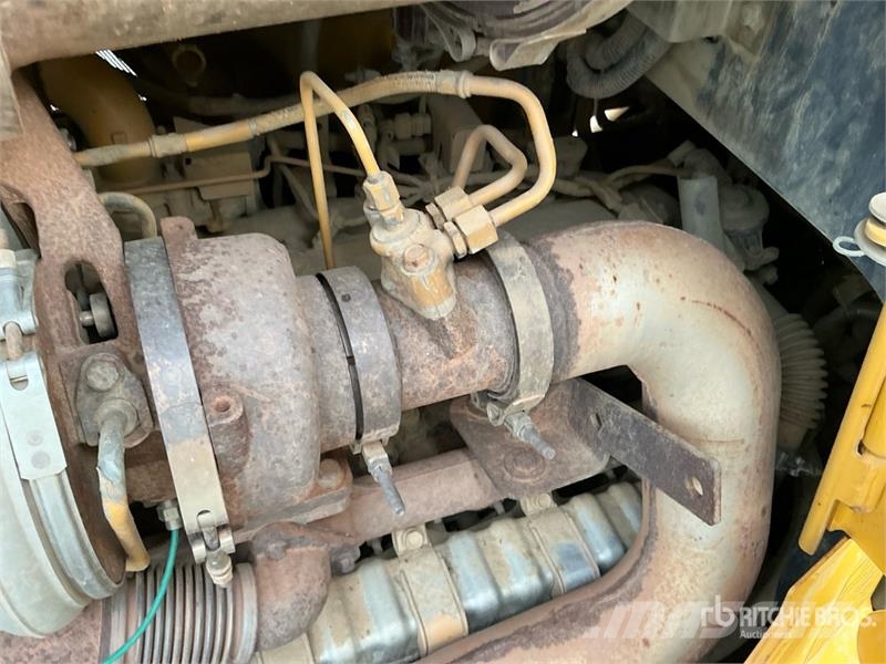 John Deere 850K WLT Pásové dozery