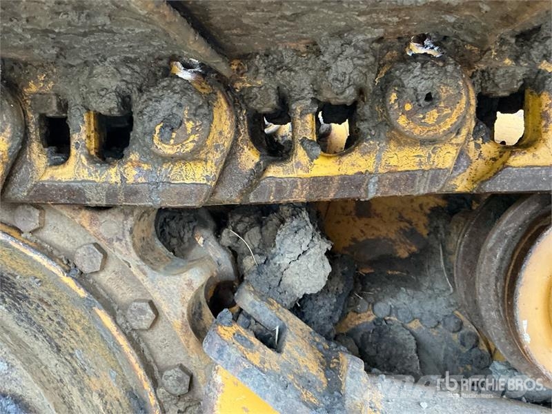 John Deere 850K WLT Pásové dozery