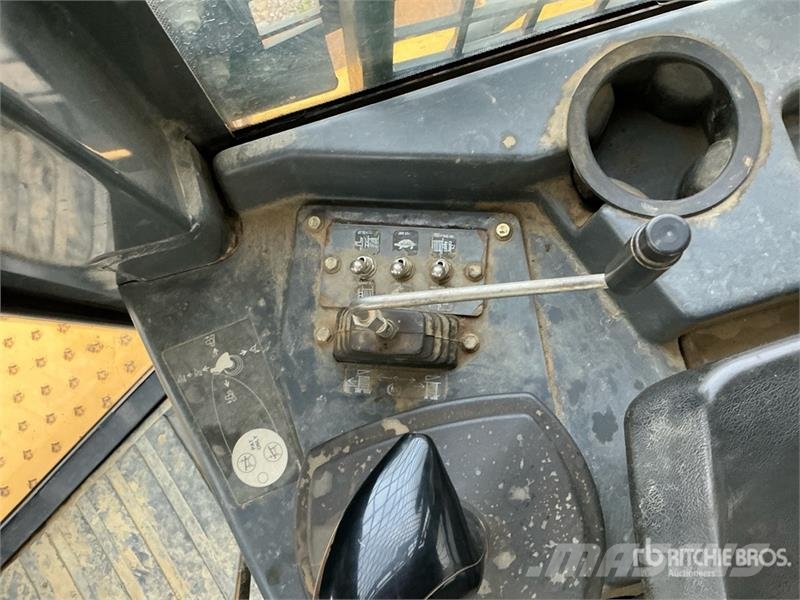 John Deere 850K WLT Pásové dozery