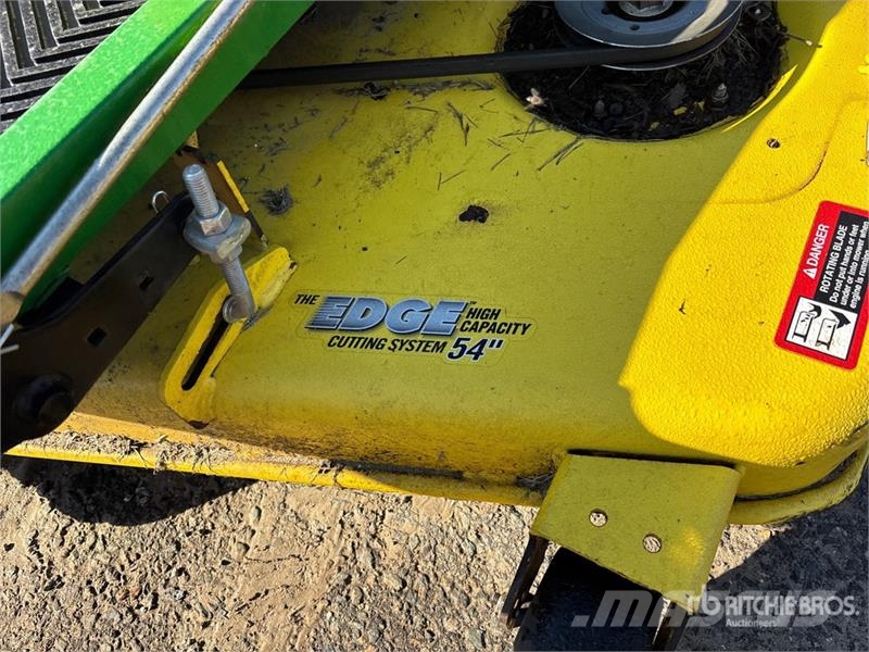 John Deere Z655 54HC Zero-Turn Lawn Mower Päältäajettavat ruohonleikkurit