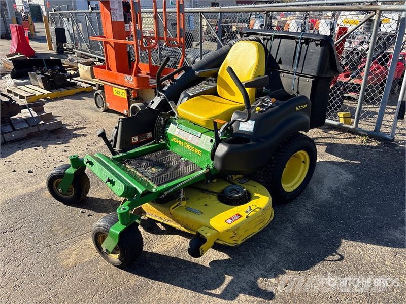 John Deere Z655 54HC Zero-Turn Lawn Mower Päältäajettavat ruohonleikkurit