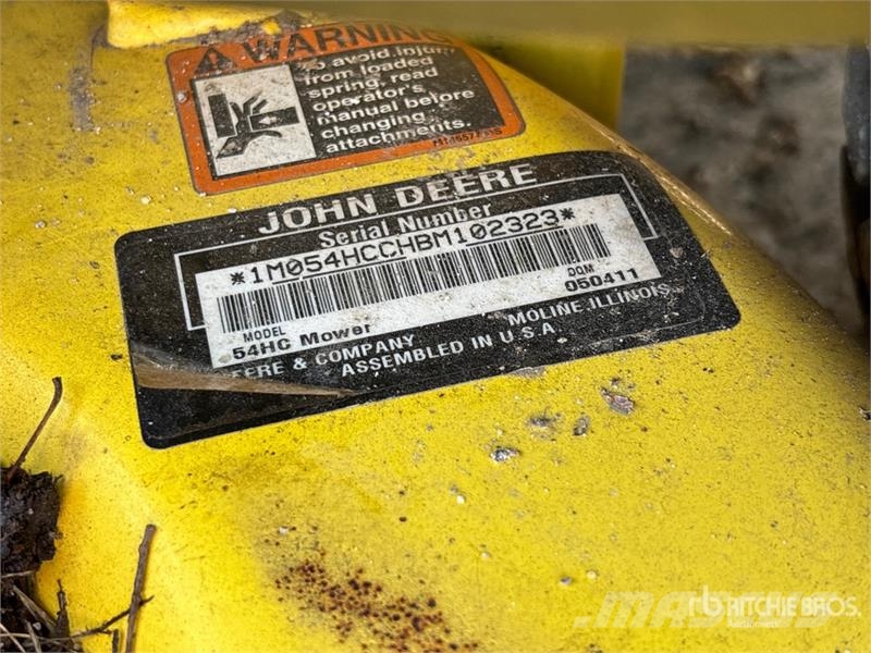 John Deere Z655 54HC Zero-Turn Lawn Mower Päältäajettavat ruohonleikkurit